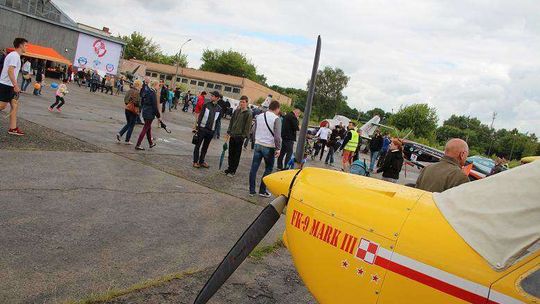 Akrobacje i legendy na lotnisku w Białej Podl. 