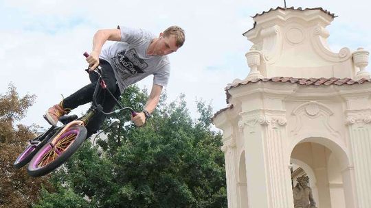 Zawody rowerowe BMX