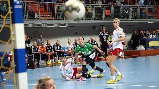 MKS Selgros kontra Larvik HK