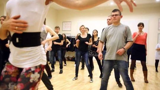 Warsztaty tańca w CK: Salsa/Batacha