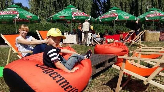 Plener: targ śniadaniowy