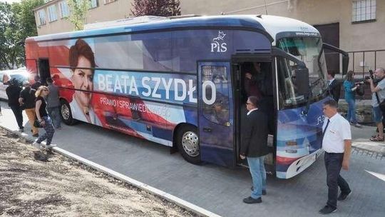 Beata Szydło na konferencji prasowej w Lublinie.