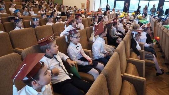 Ślubowanie pierwszoklasistów w Szkole Podstawowej nr 43 w Lublinie
