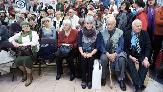 Pokaz mody „Odczaruj jesień życia”