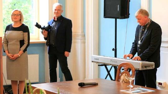 Kwiaty, szampan i medale dla par z gminy i miasta Puławy