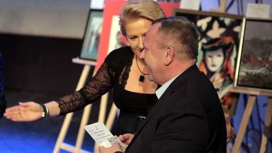 Aukcja dla uczniów III LO