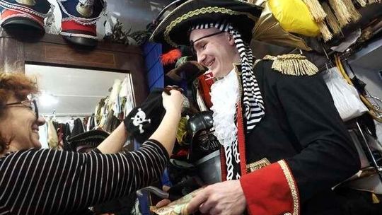 Wypożyczalnia strojów 