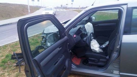 Wypadek na skrzyżowaniu ul. Poligonowej i Zelwerowicza