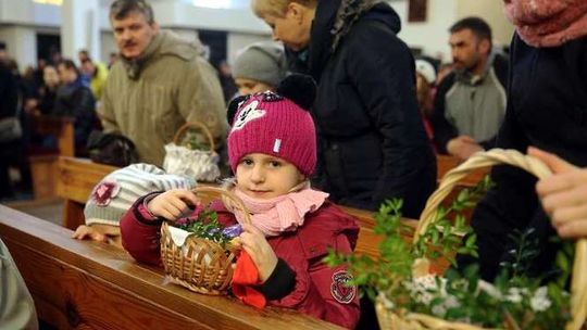 Święcenie pokarmów w parafii pw. Świętej Rodziny w Lublinie