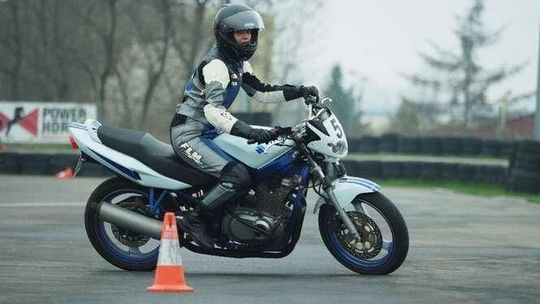 Kobiety na motocykle. Szkolenie tylko dla pań