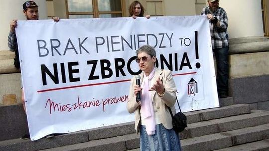 Protest przed Ratuszem przeciwko eksmisjom