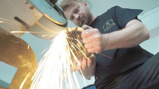 Salada i armet, czyli 8 miesięcy z młotkiem w ręku