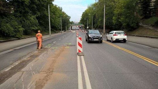 Zwężyli o połowę Drogę Męczenników Majdanka