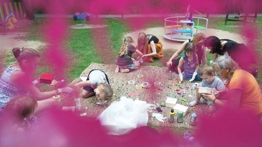 Latajacy Dywan - warsztaty artystyczne dla dzieci