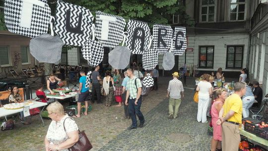 TuTarg handlował w Full Culture Zone na ul. Królewskiej 13