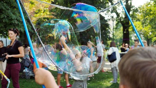 Ogólnopolski festiwal baniek mydlanych w Lublinie Ogólnopolski festiwal baniek mydlanych w Lublinie