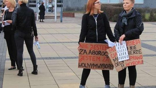 Czarny protest w Puławach
