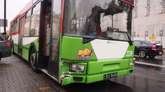 Kolizja na ul. Krakowskie Przedmieście