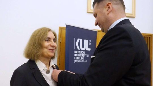 Wręczenie odznaczeń zasłużonym pracownikom KUL