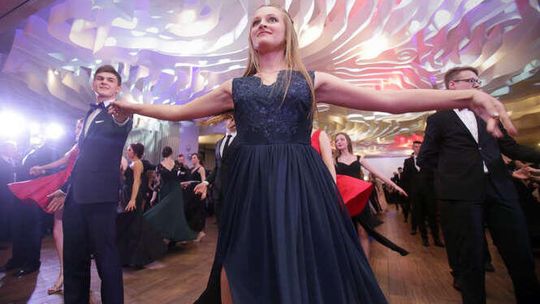 Studniówka III LO Studniówka III LO