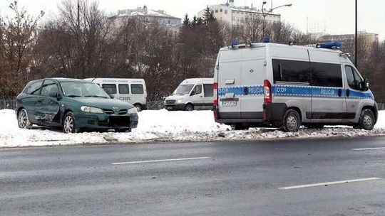 Stłuczka na skrzyżowaniu ul. Prusa i al. Solidarności