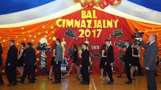 Bal w lubelskim Gimnazjum nr 5 Bal w lubelskim Gimnazjum nr 5