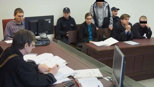 Chcieli walczyć z islamem, pobili świadków Jehowy. Są wyroki