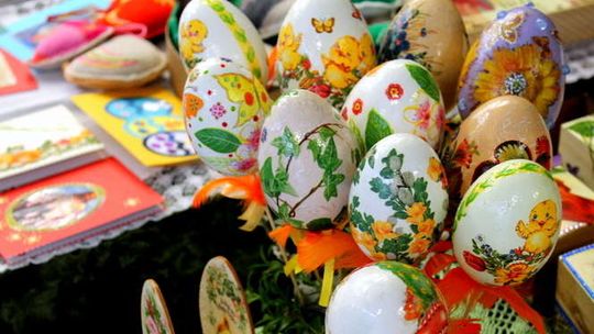 Puławy: Kiermasz wielkanocny w Domu Chemika Puławy: Kiermasz wielkanocny w Domu Chemika