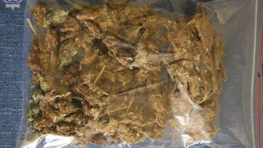 Chełm: Trzymał na stancji broń i narkotyki