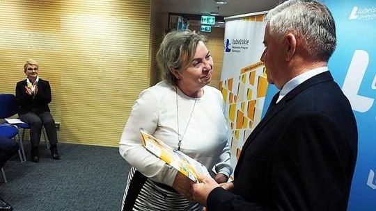 Miliony dla szkół zawodowych. Umowy na dotacje w Urzędzie Marszałkowskim