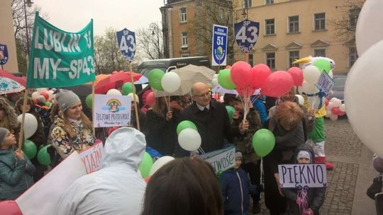 Tydzień Dialogu Międzypokoleniowego: korowód