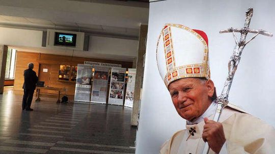 Wystawa papieska na KUL