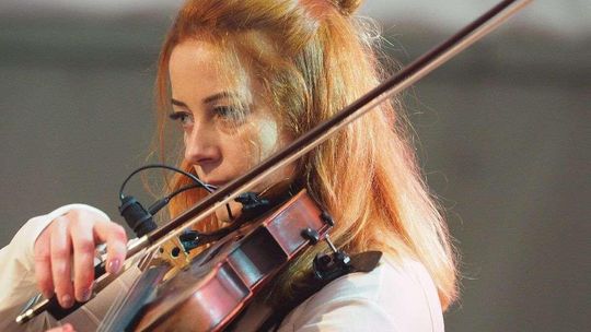 Pierwszy dzień Innych Brzmień: Tik Tu na początek Pierwszy dzień Innych Brzmień: Tik Tu na początek