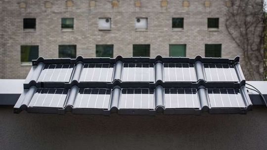 Te solarne żaluzje wyprodukują energię elektryczną. Będą powstawać w Lublinie