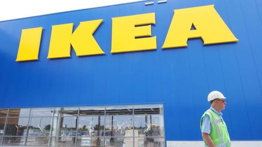 Budowa hipermarketu IKEA: prace wykończeniowe Budowa hipermarketu IKEA: prace wykończeniowe
