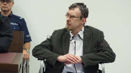 Zamordował żonę, a na jej ciele zostawił kwiaty Zamordował żonę, a na jej ciele zostawił kwiaty