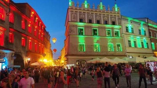 Carnaval Sztukmistrzów 2017: Kolorowe kamienice i Urban Highline
