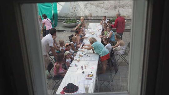 Jarmark Jagielloński - Warsztaty malowania drewnianych zabawek i robienia pisanek