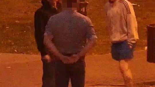 Napad w centrum Lublina. Policja szuka napastników