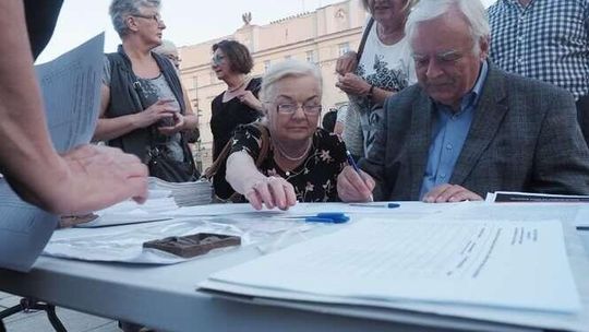 Dzień Wolności i Solidarności. Manifestacja KOD