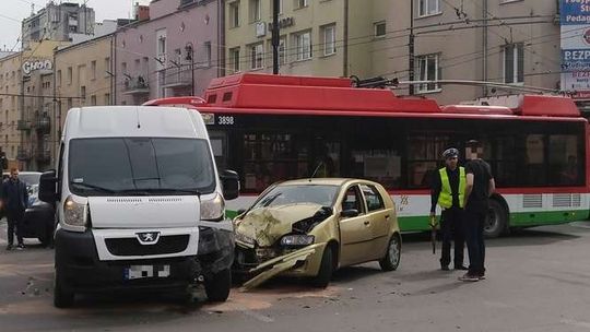 Wypadek na skrzyżowaniu Lipowa-Narutowicza-Piłsudskiego