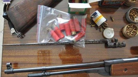 Arsenał w domu 81-latka