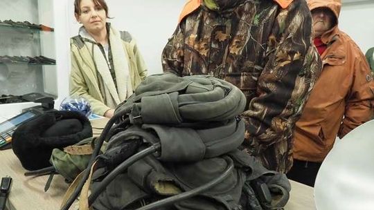 Lublin: Kolejki do sklepu Agencji Mienia Wojskowego