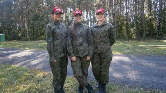 Wystrzałowe dziewczyny z „mundurówki” w Zamościu