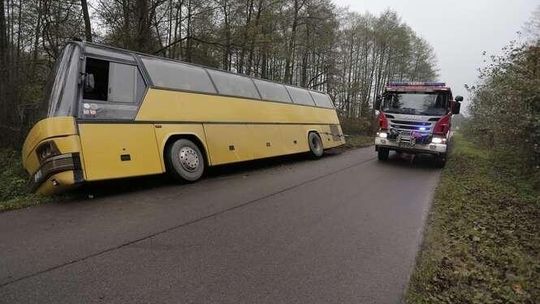 Wypadek autobusu w Majdanie Kozłowieckim