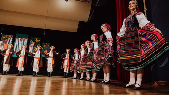 Koncert jesienny Zespołu Pieśni i Tańca Jawor