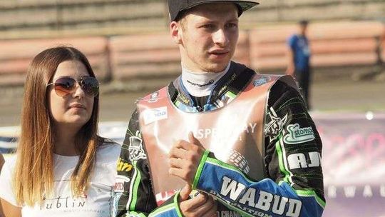 Składy drużyn Nice Polskiej Ligi Żużlowej Składy drużyn Nice Polskiej Ligi Żużlowej