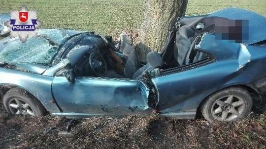 Wypadek w m. Plebania Wola. Zginęła 18-latka