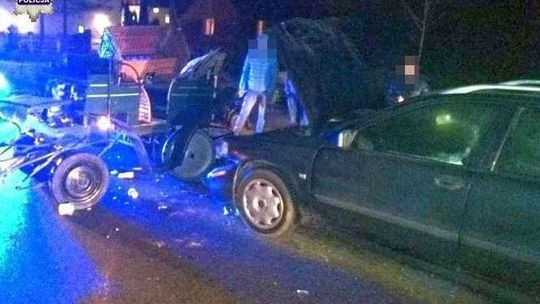 Kazimierz Dolny: Wjechał samochodem w bryczkę konną