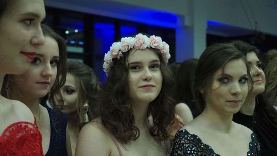 Studniówka 2018: bal II LO w hotelu Luxor